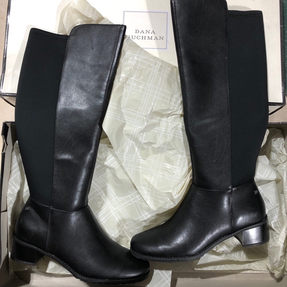 Dana Buchman boots, Size 8.5, black